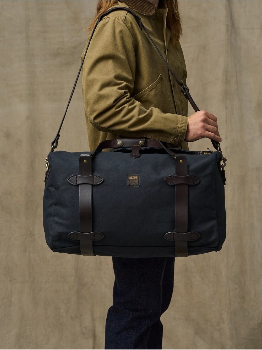 Filson MEDIUM RUGGED TWILL DUFFLE BAG